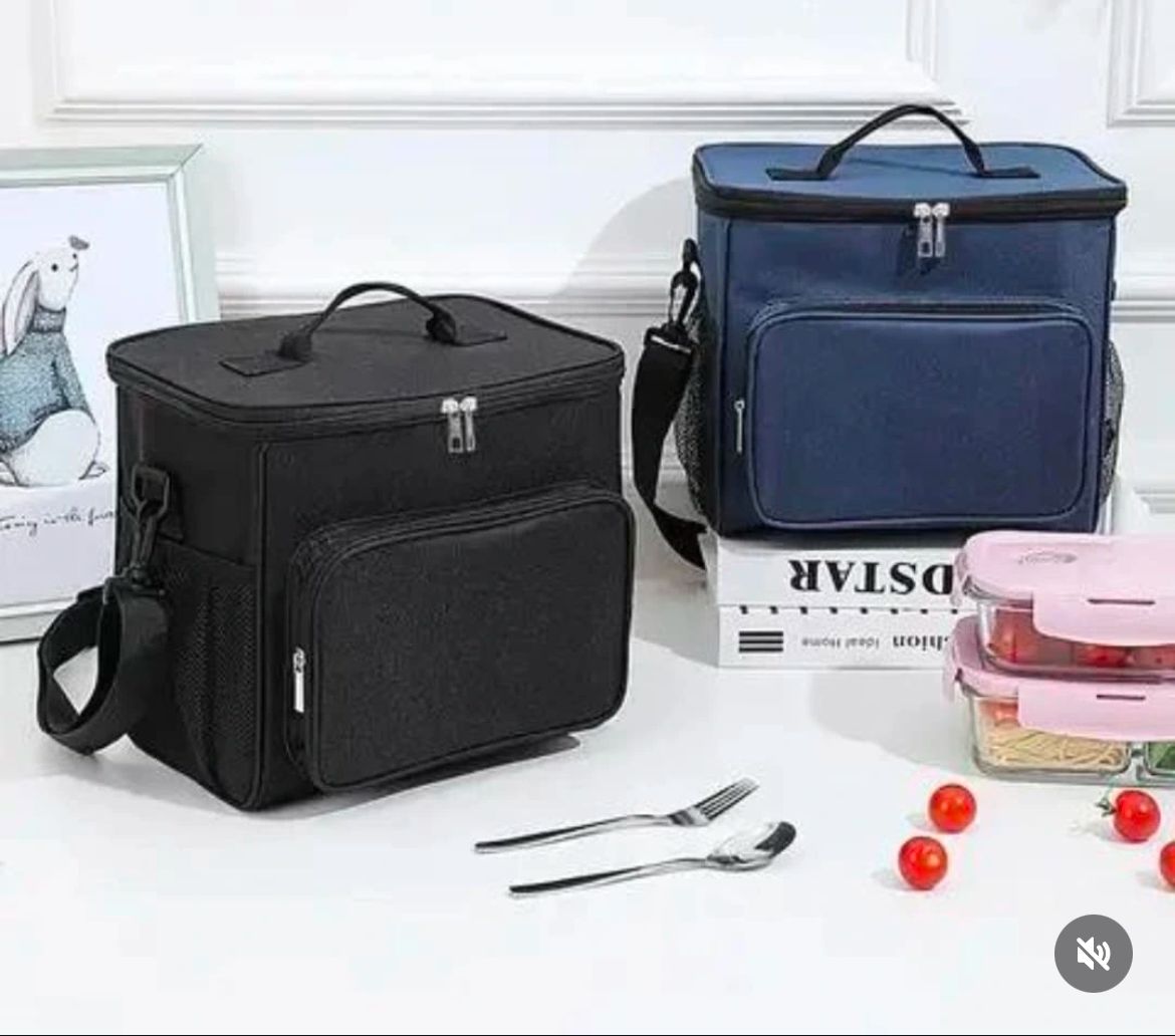 Staple Insulated Lunch Bag