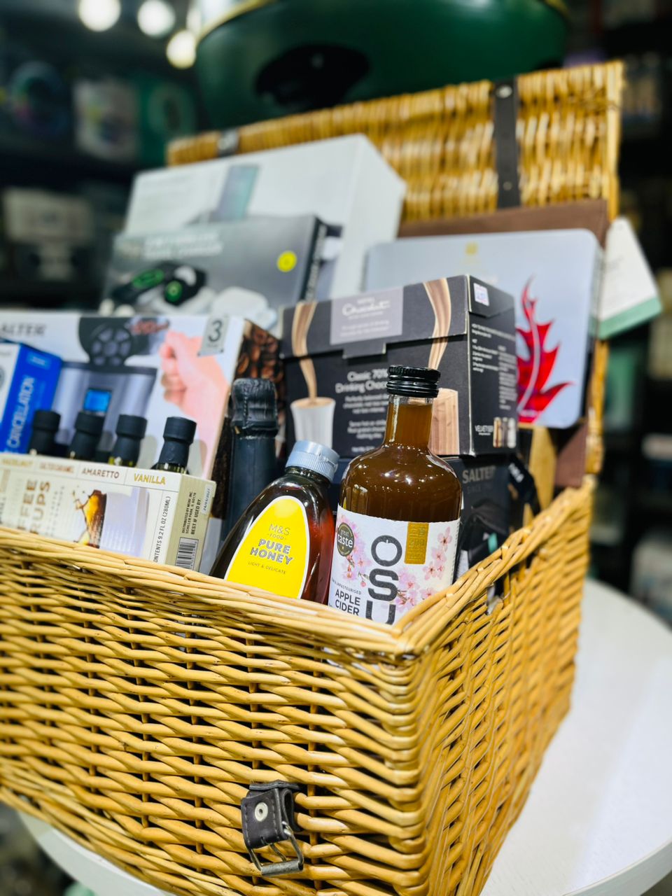 The Prestige Gentleman’s Festive Hamper